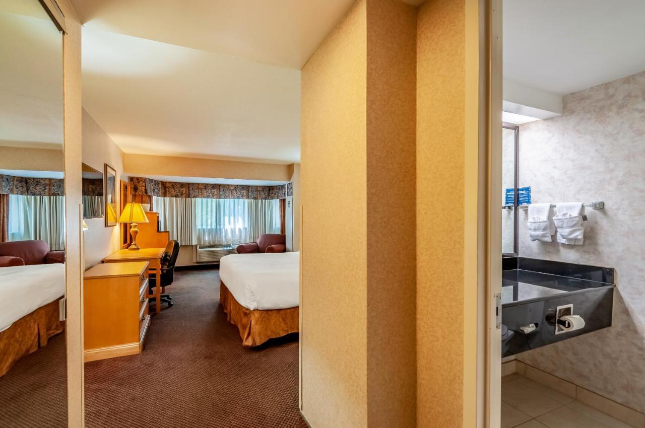 Quality Iwo Jima Hotel