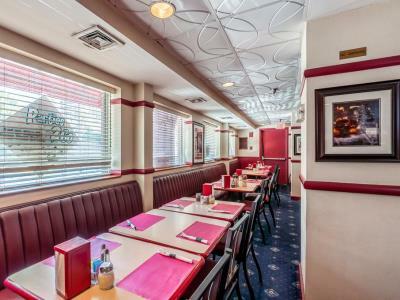 Quality Iwo Jima Hotel Arlington